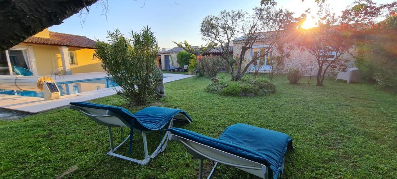 Petit Gite De Provence มาซอง ภายนอก รูปภาพ