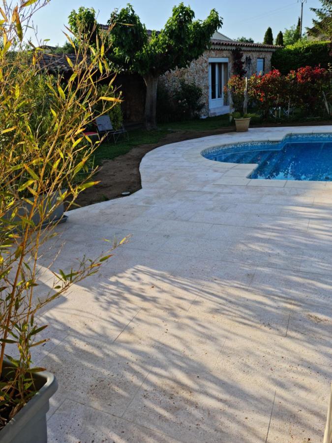 Petit Gite De Provence มาซอง ภายนอก รูปภาพ